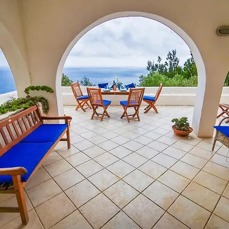 Villa Oneira